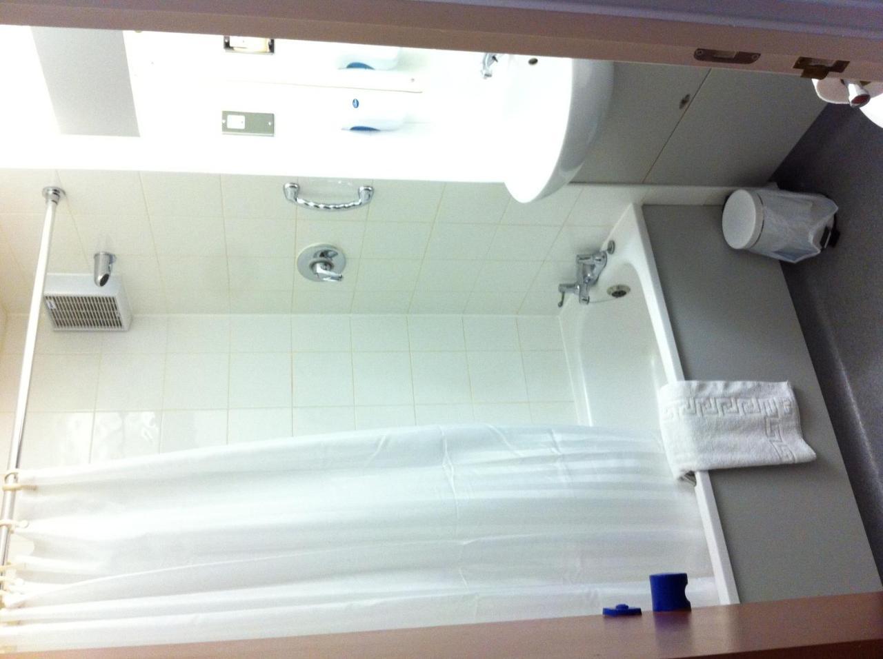 Days Inn Hotel Bradford - Leeds Brighouse Esterno foto