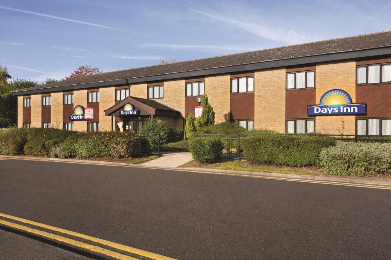 Days Inn Hotel Bradford - Leeds Brighouse Esterno foto